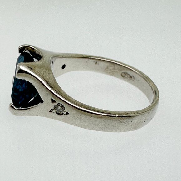 925 Sterling Silver Blue Topaz Ring with Crystal Accents - Size 6.75 - Picture 9 of 11